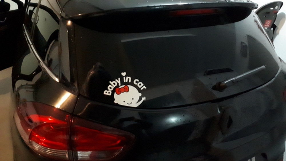 Наклейка на авто Діти у машині Київ - фото 8