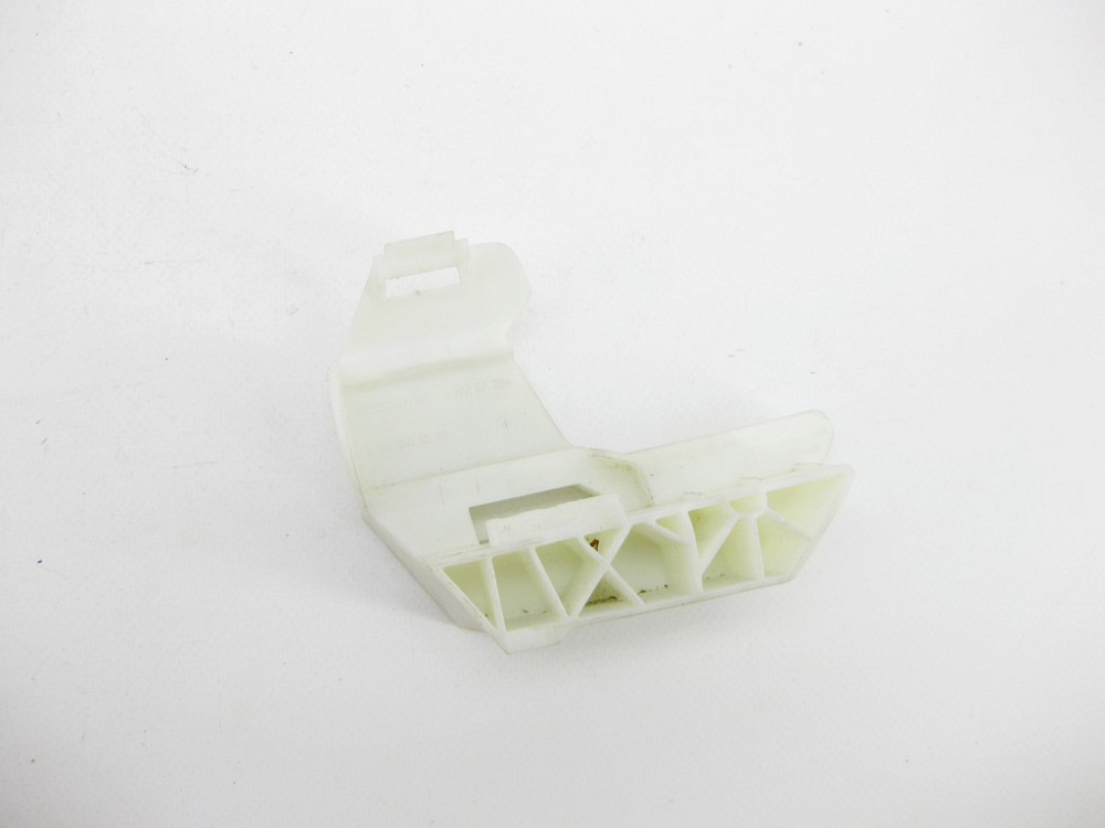 Mercedes-Benz  A1177670500 Кронштейн рами ручки передніх лівих дверей CLA C117 Одесса - изображение 1