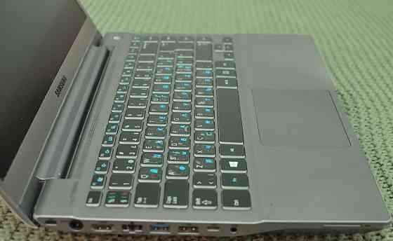 Ігровий ноутбук Samsung 700z (Core i5/8Gb/SSD/ video- 2Gb) Київ