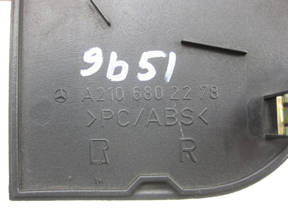 Mercedes-Benz  A2106802278 9B51 Кришка правого торця панелі приладів антрацит E-Class W210 Одеса - фото 8