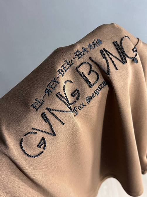 Футболка жіноча A-N 30153 з вишивкою базова однотонна one size, коричневий, one size Київ - фото 2