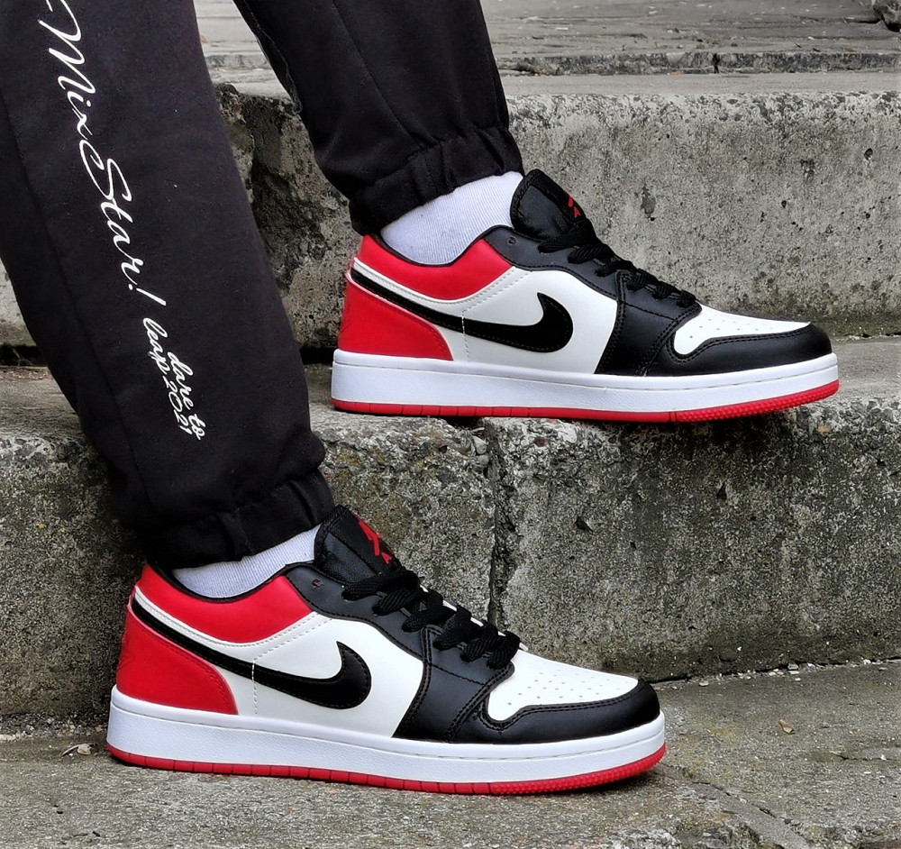 Кроссовки Nike Jordan Белые Мужские Джорданы Красные Найк (размеры: 41,42,43,44,45) Видео Обзор Днепр - изображение 1