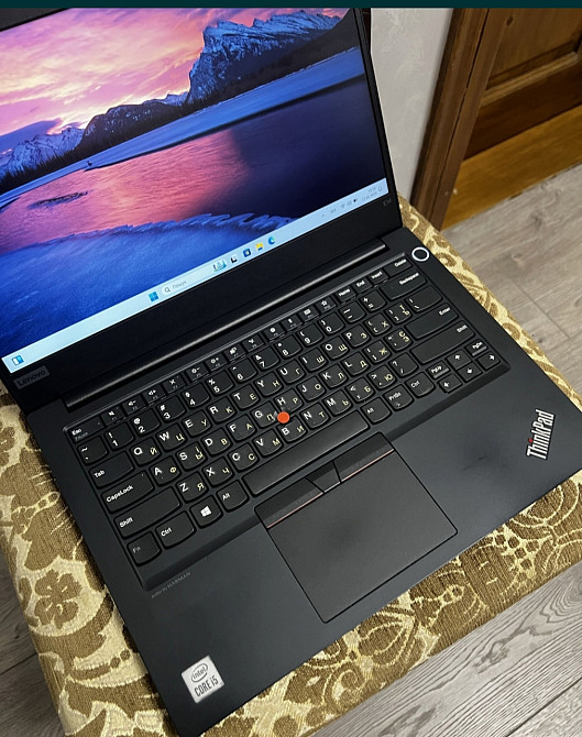 Ноутбук: Lenovo Think Pad E14 Gen1 / Core i5 -10ht, Gen/ 8Gb RAM / SSD256Gb. / FHD. Київ - фото 2