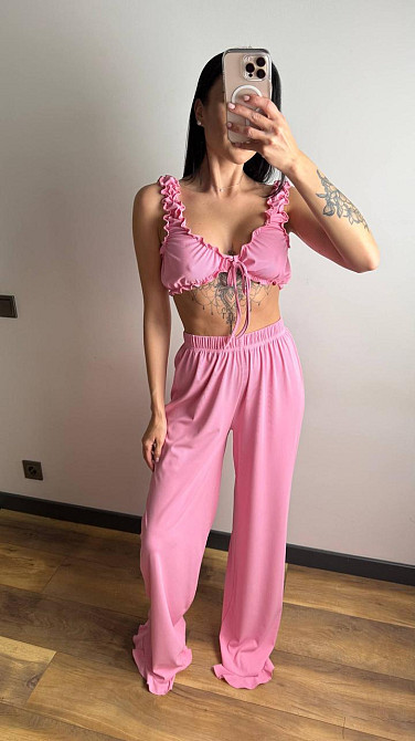 Жіноча піжама двійка: топ і штани з романтичними рюшами рубчик Одеса - фото 1