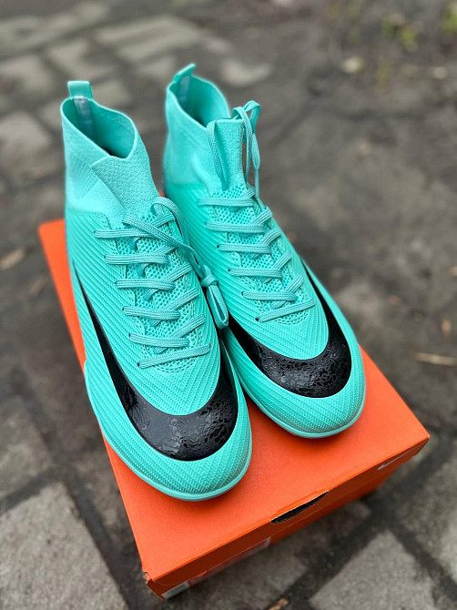 Нові футбольні сороконожки AIR ZOOM 32 33 34 35 36 37 38 39 40 41 42 43 44 45 Львов - изображение 2