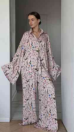 Жіночий костюм у піжамному стилі Квітковий принт і рослинні візерунки L-XL Харків