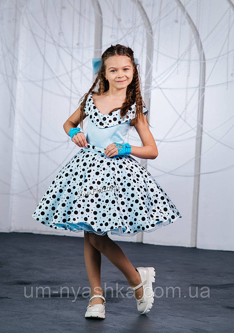 Пышное нарядное платье в ретро стиле 