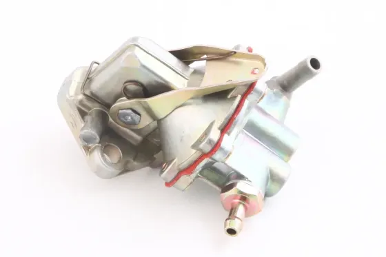 Насос топливный М-412 плунжерный LSA + 2 прокладки Винница