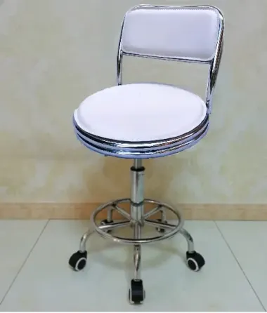 Стілець для майстра манікюру , педикюру і перукаря з спинкою.Білий Київ