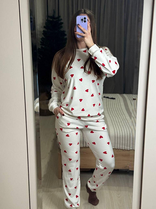 Женский уютный домашний костюм двойка с сердечками турецкий плюш-велюр Молочный, 46/48 Одесса - изображение 1
