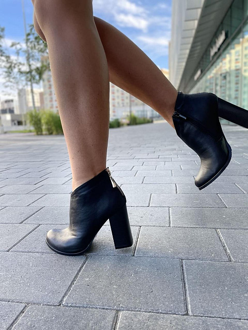Жіночі черевики 95з чорні натуральна шкіра висота каблука 9 см (1115) 37р.40р. Коломия - фото 7