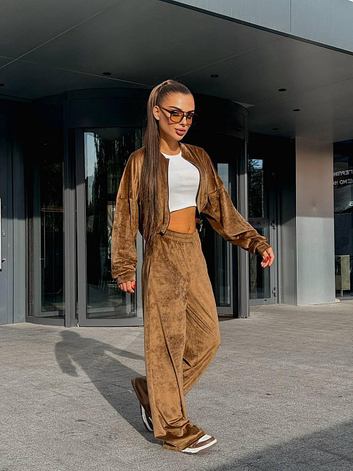 Женский прогулочный костюм двойка: кофта и штаны велюр мрамор 44/46, Кемел Одесса - изображение 7