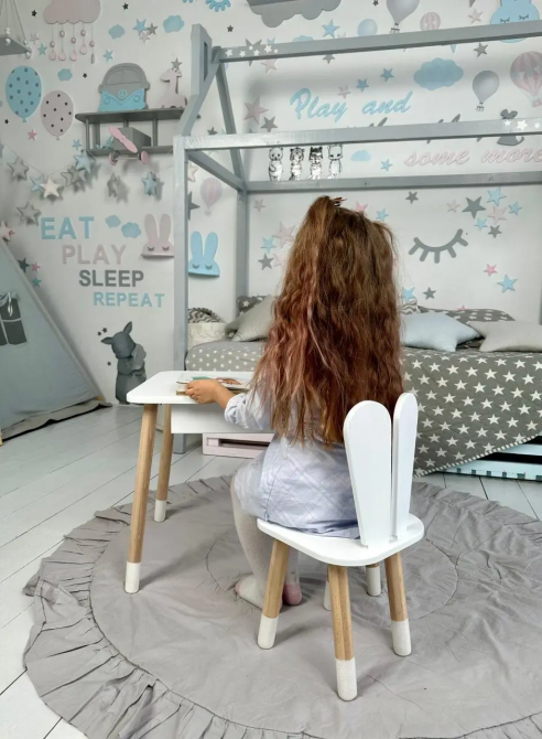 Дитячий столик зі стільцем Зайчик та ящиком для олівців та розмальовок (Білий) Київ - фото 9