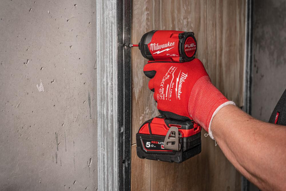 Гвинтокрут акумуляторний 1/4'' HEX MILWAUKEE, M18 FUEL FID3-0X Одеса - фото 4