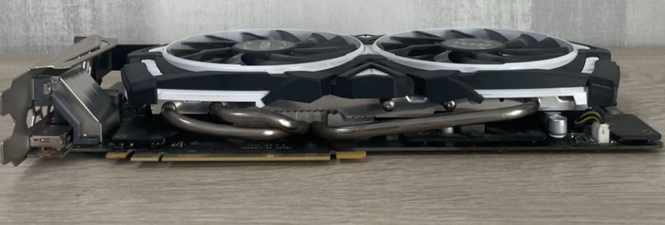 Видеокарта MSI GTX 1070 Armor 8G. Киев - изображение 2