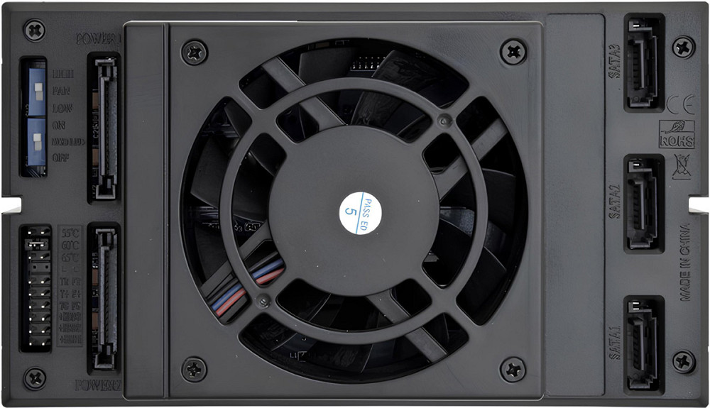 Бекплейн Chieftec CBP-2131SAS 2x5.25" -> 3x3.5" HDDs Hot-Swap Aluminium Винница - изображение 3