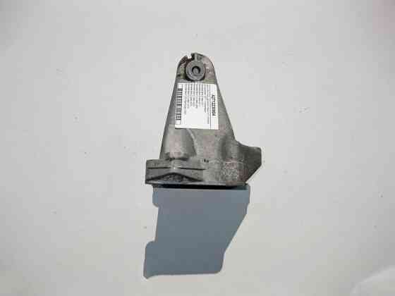 Mercedes-Benz  A2712230904 Кронштейн опори двигуна лівий M271 R4 1.8 kompressor C-Class W203 E-Class W211 Одесса