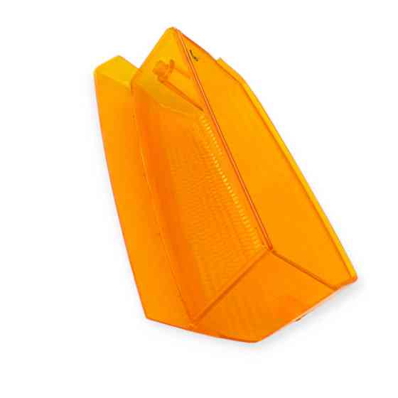 Стекло лев (желтое) АЭА указат.повор.Тарвия Мукачево