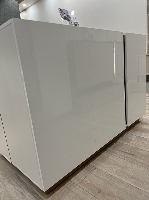 Комод Perfect Home Арко / Arco 3-дверний 3D/138 Білий глянець/дуб грандсон (PFH-091033) Дніпро - фото 7