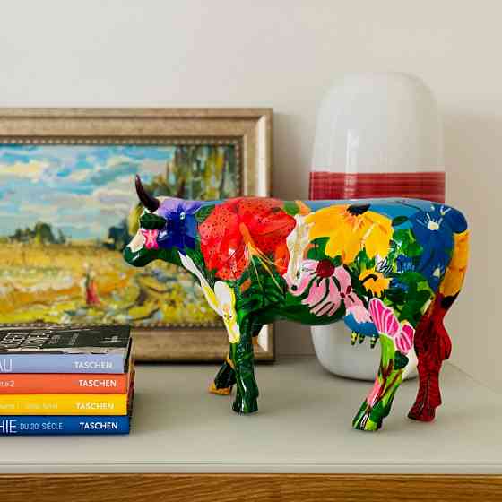 Коллекционная статуэтка корова Georgia O'Cowffe, Size L Киев