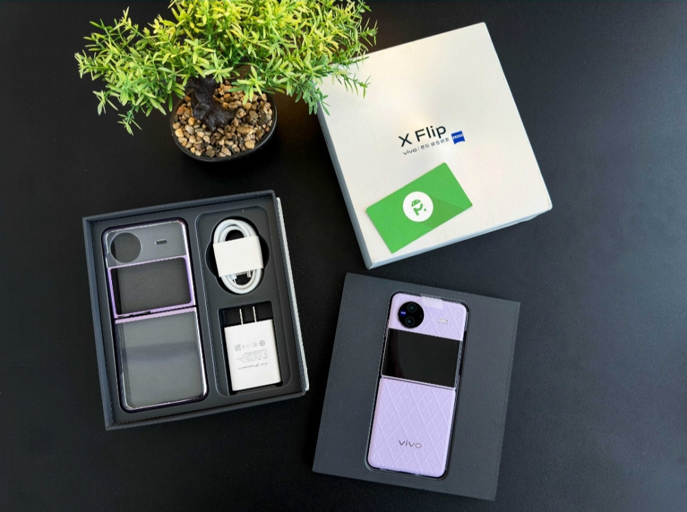 NEW Vivo X Flip 12/256Gb.Purple Киев - изображение 1