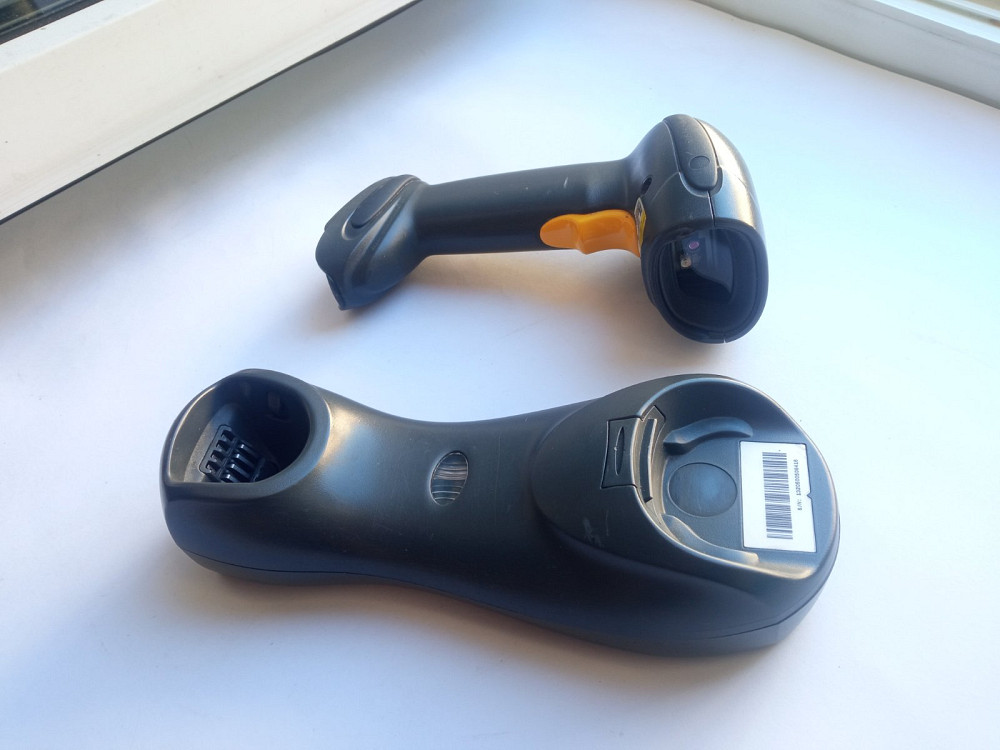 Безпровідний сканер штрих-коду Motorola DS6878-SR (товар вживаний) Луцьк - фото 1