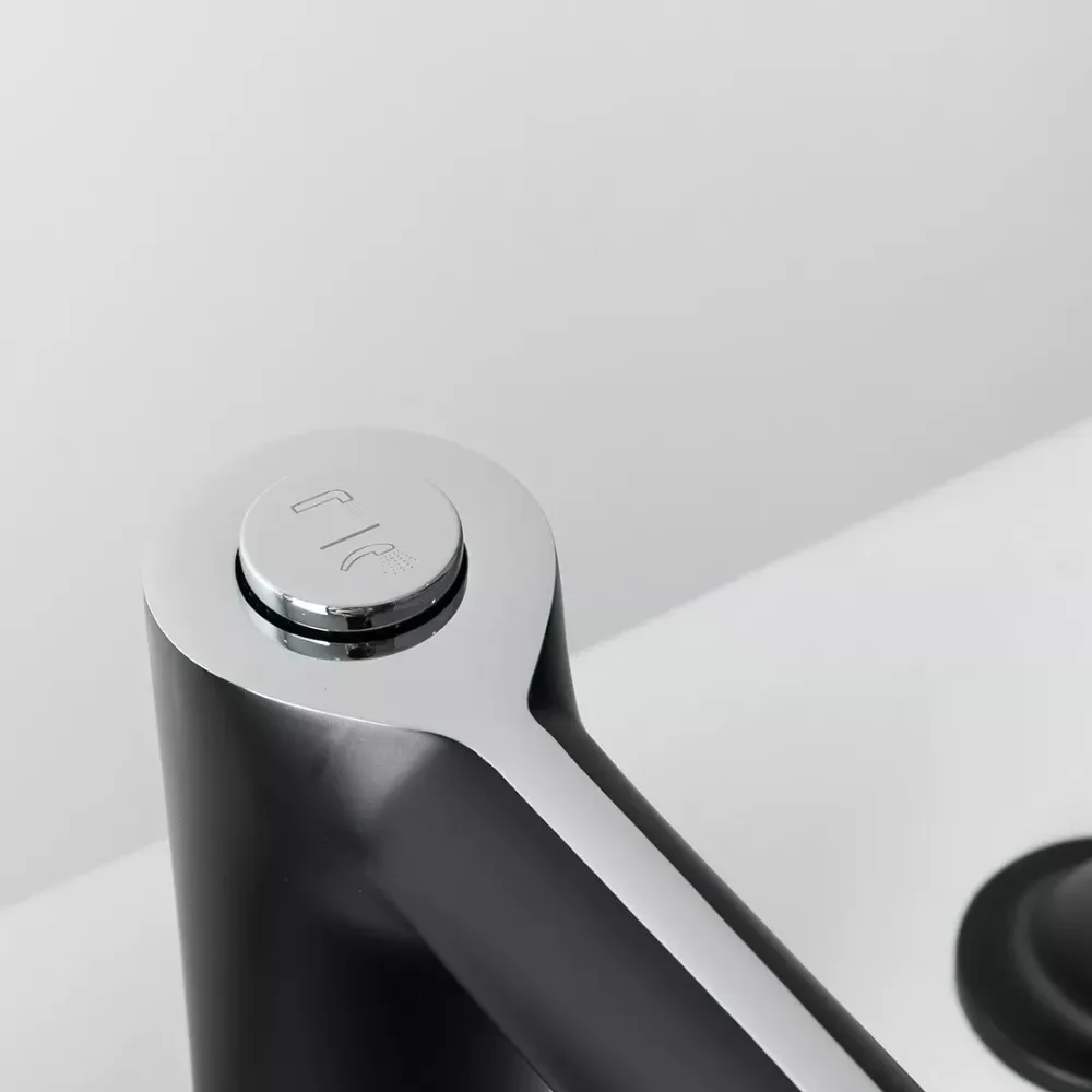 Змішувач на борт ванни GAPPO G1103-6 чорний/хром Київ - фото 3