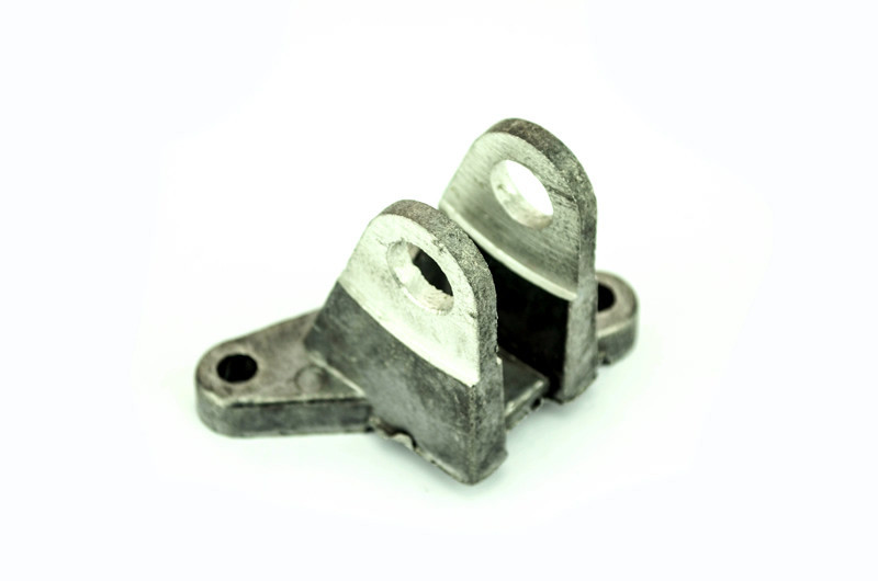 Кронштейн раздатки 2121, 21213, 21214 (малый) рычага Мукачево - изображение 1