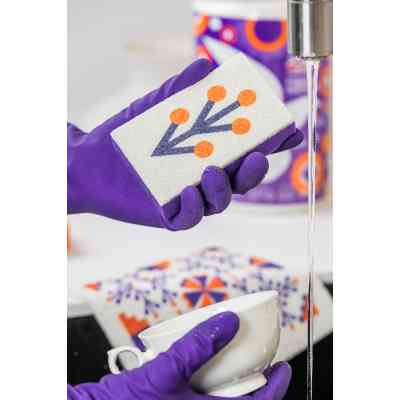 Губки кухонные Добра Господарочка Коллекция Выбойка Оранжево-фиолетовые с принтом 2 шт. (4820086523998) Винница