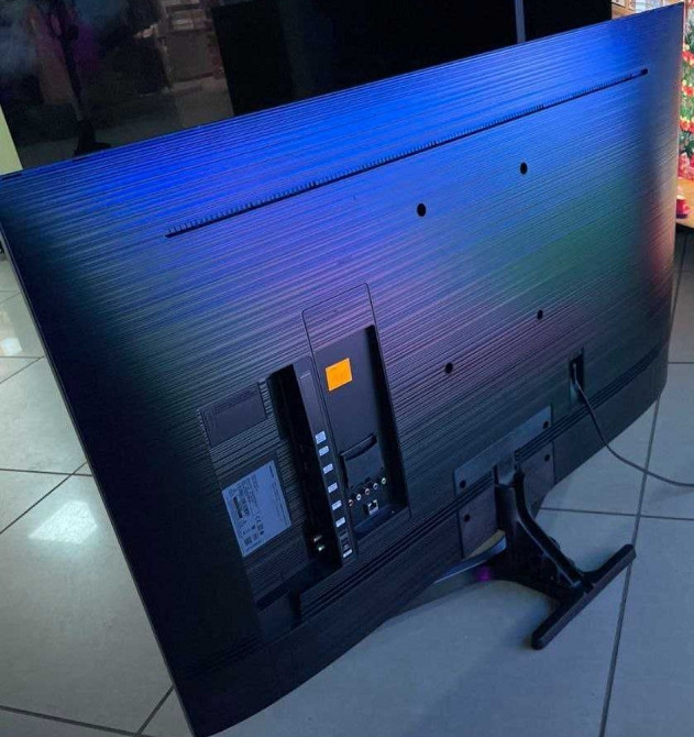 Телевізор Безрамний: 50" Smart 4K UHD Samsung 50RU7450. Харків - фото 8