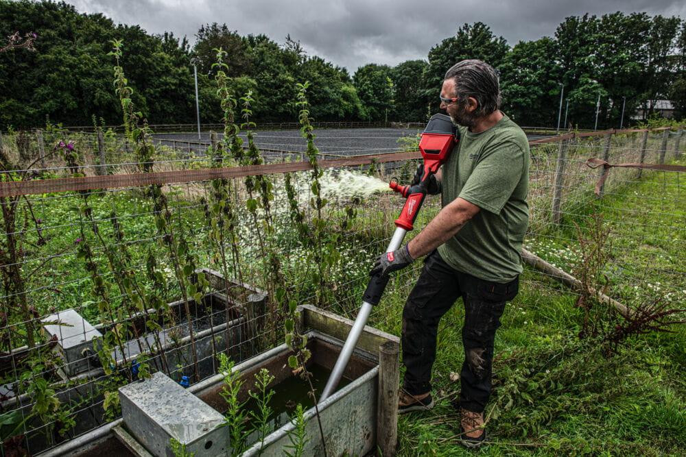 Насос для перекачки воды аккумуляторный MILWAUKEE M18 BLSWP-801 FORGETM Одесса - изображение 9