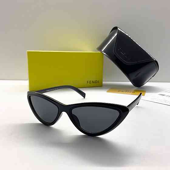 Женские солнцезащитные очки Fendi (3021) polaroid Киев