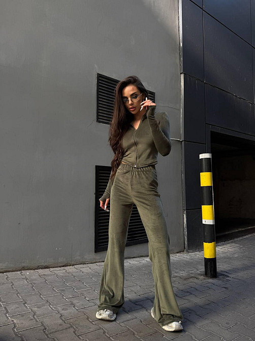 Жіночий повсякденний прогулянковий велюровий костюм Хакі, 40/42 Одеса - фото 1