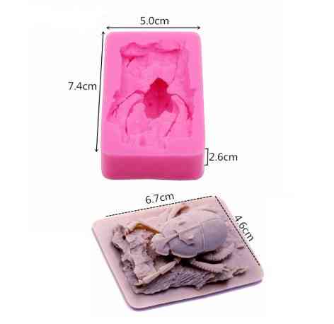 Силиконовый молд Жук 50 на 74 мм розовый Киев