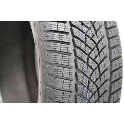 Шина Goodyear Ultra Grip Performance NA0 245/35R20 95V Gen-1 XL Винница