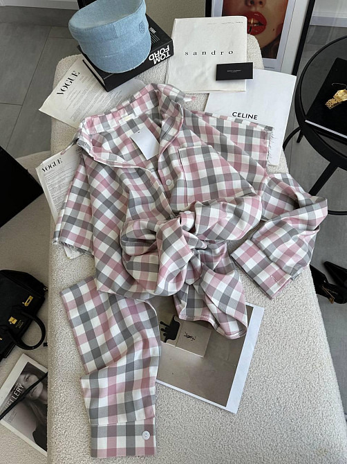 Жіноча стильна оверсайз-сорочка в клітинку з ефектом надірваних рукавів тіар. Рожевий Одеса - фото 6