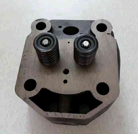 Головка цилиндра мотоблок 195N (12Hp) (в сборе) ( Зубр ) Мукачево