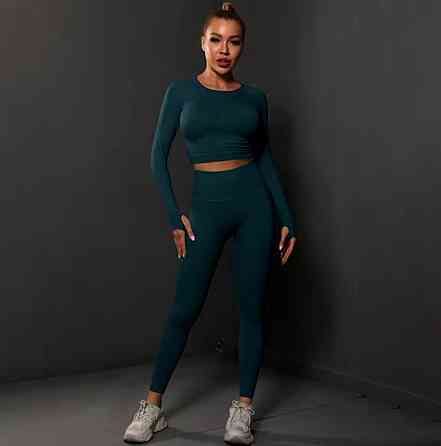 Жіночий костюм для фітнесу спортивний L зелений Київ