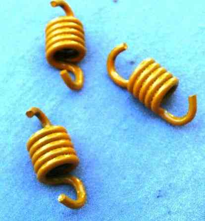 Пружини колодок зчеплення скутер Сузукі Адрес 50 (3шт) Мукачево