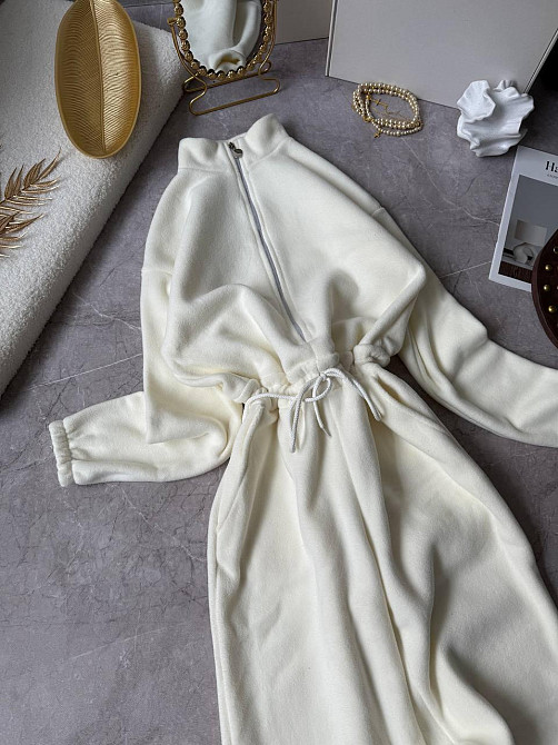 Женский теплый повседневный комбинезон из двухстороннего флиса Молочный, 42/46 Одесса - изображение 4