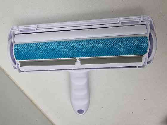 Набір для видалення шерсті тварин: щітка, скребок, кульки 2шт Луцк