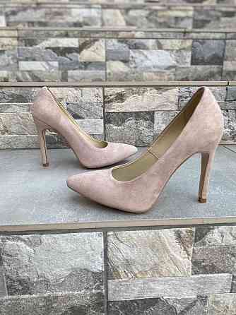 Nivelle Туфлі жіночі NIVELLE пудра натуральна замша каблук 11см 36р 38р (1740/10502-10512) Коломия