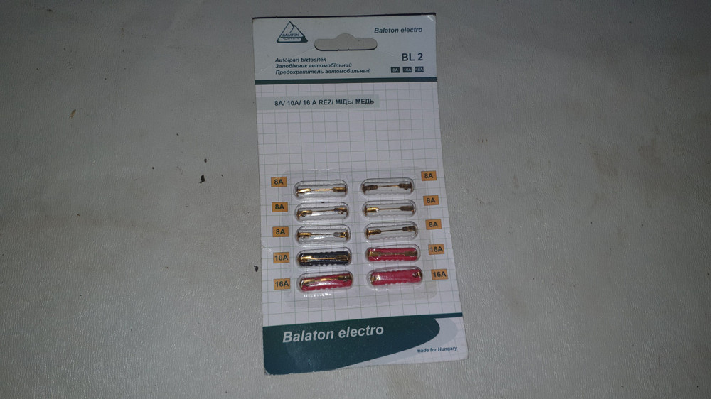 Набор автомобильных предохранителей цилиндрических 8А/10А/16А. Венгрия. Харьков - изображение 1