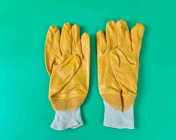 Господарські рукавички Залита Нітрил жовтий No10 "Intertool" (12 пар) Харків