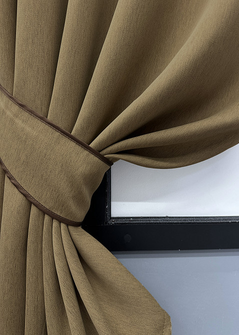 Комплект коротких штор VR-Textil Блэкаут двусторонний Eclipsе № 1795ш Миндальный 130х160 см 2 шт (39-989) Киев - изображение 4