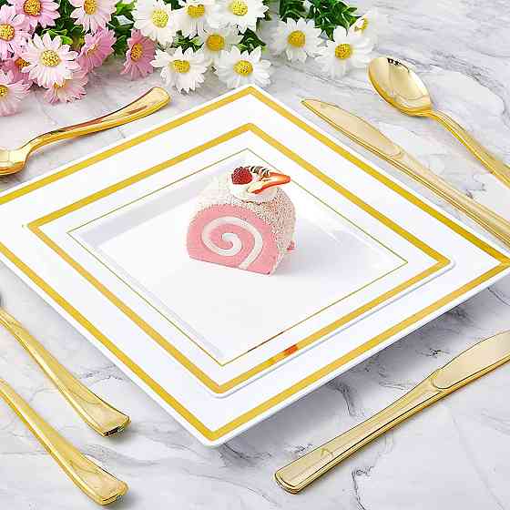 Набор тарелок пластиковых 12 шт квадратные,десертные 16.5 см и обеденные 24 см, с золотистым контуром Каменец-Подольский