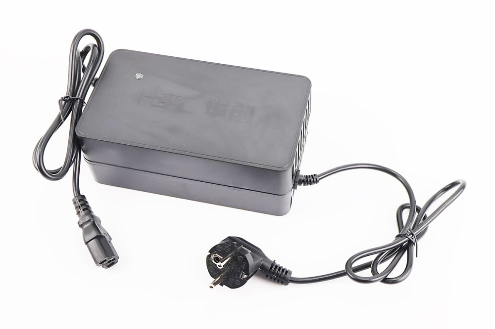 Зарядний пристрій 60V 58Ah (6V 1A) Cargo16 Київ - фото 1