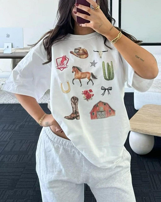 Футболка жіноча з принтом  42 Біла 2664082534 Дніпро - фото 1