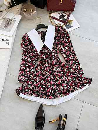 Жіноча романтична мінісукня-комбінезон у квітковий принт із білим коміром софт+котон Чорний, 42/44 Одеса