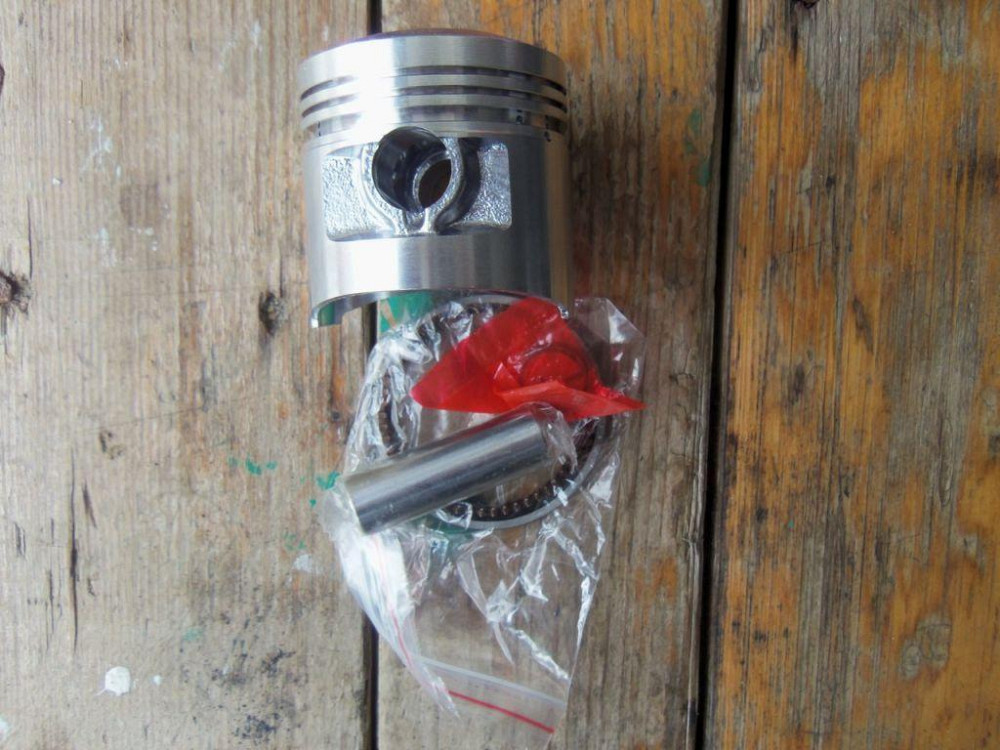 Поршень в сборе на мотоцикл 4T CB/CG Ø56,50mm, p-15 (125/140 S) Мукачево - изображение 1